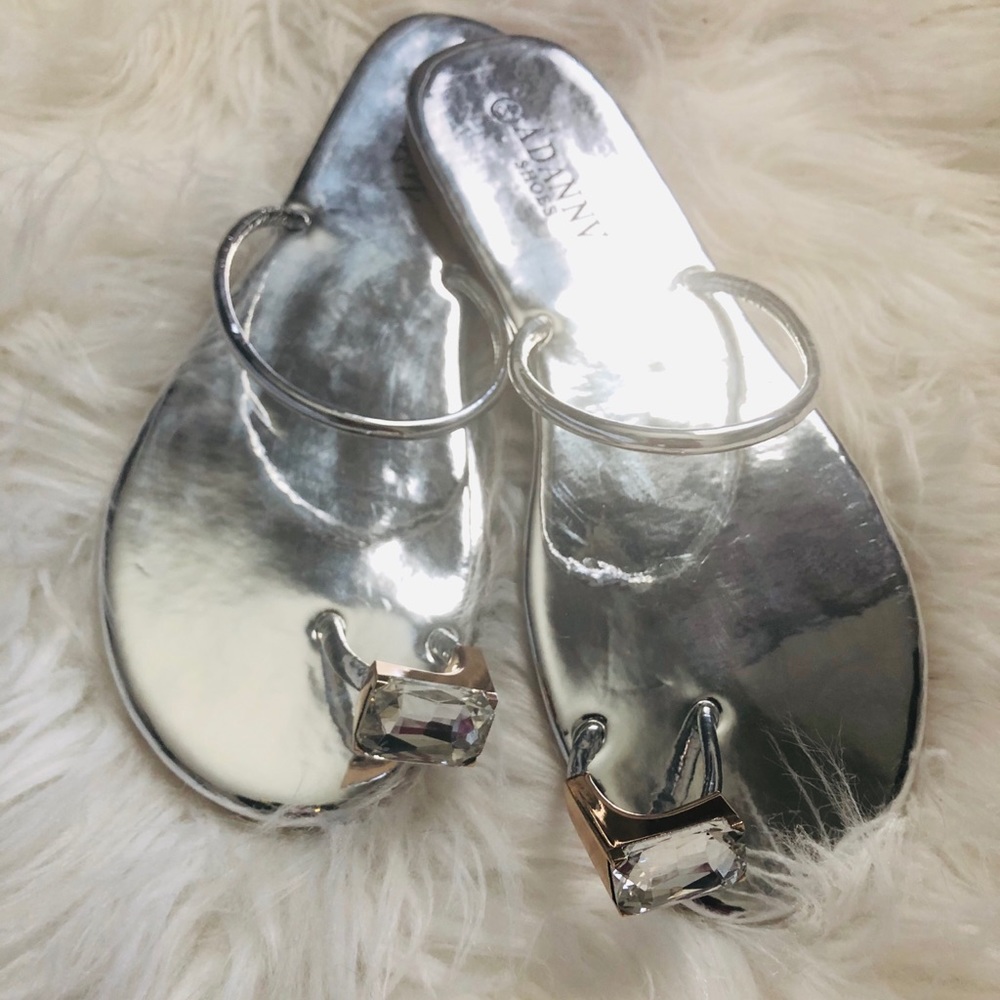 Toe Ring Sandals